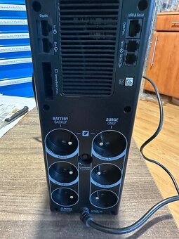 APC Back-UPS PRO 1500 - 4