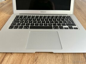 Macbook Air 13’ 2017 - 4