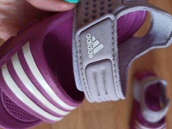 Sandále Adidas - č.25 - 4