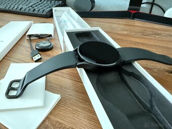 Samsung Galaxy Watch 4 44mm SM-R870 - 4