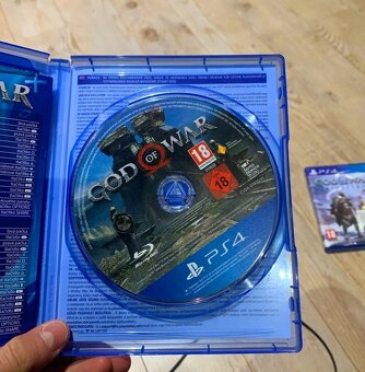 Sony PS4 1TB slim - 4
