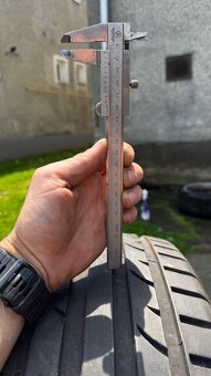 225/45 R18 - 4