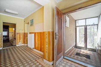 ÚTULNÝ RODINNÝ DOM NA PREDAJ – DUBOVANY - 4