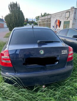 Rozpredá octavia 2 sedan 1.9 Tdi 5q - 4
