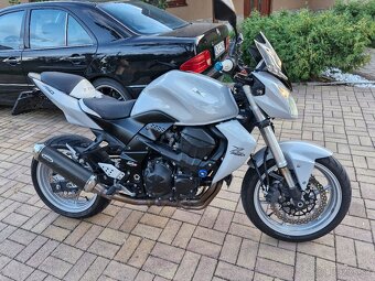 Kawasaki Z750 - 4