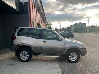 Nissan Terrano 3.0D 113kW 4x4 = kW Bez korozie =P - 4