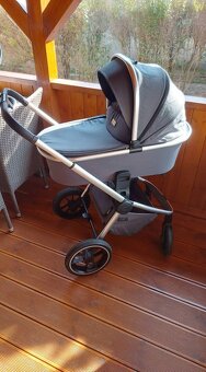 MOON RESEA S - 4