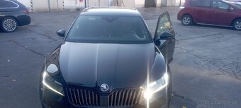 Škoda Superb Sportline - 4