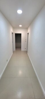 Štvorizbový byt na predaj- (Len 15 minút od Bratislavy) - 4