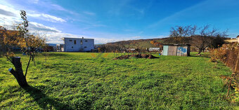 Na predaj pozemok o rozlohe 1 449 m² so záhradou a studňou v - 4