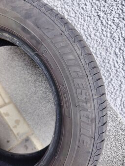 Predám Pneu 175/65R15 84H leto - 4