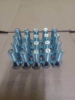 Skrutky M14x1.5 do ALU diskov - 4