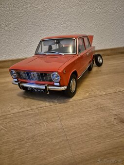 Predam modely De Agostiny 1:8 - 4