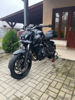 Yamaha MT-07 (2022) | A2 – 35 kW - 4