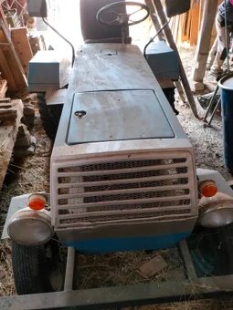Traktor na predaj - 4