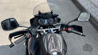 Suzuki Vstrom 650 - 4