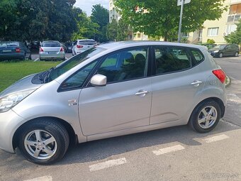 Kia Venga 1.4 G4FA benzín - 4