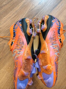 Predám kopačky značka puma future 8 ultimate - 4