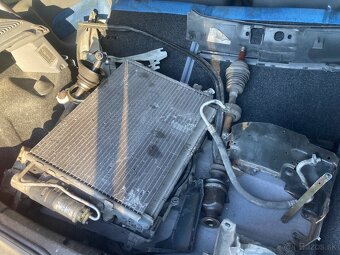 🚘Renault Clio 1.2i 43kw benzin r.v 2002 TP ŠPZ - 4