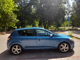 KIA CEED Sport Packet - 4