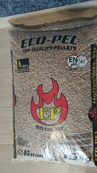 Pelety certifikované A1, 6mm - 4