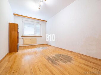 ZNÍŽENÁ CENA, veľký 3 izb. byt s balkónom - Nitra, Klokočina - 4