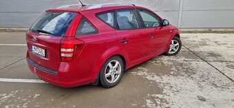 Kia Ceed combi 1.6 crdi 85 kW r.v. 2008 km 350000 - 4