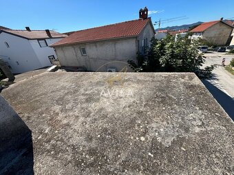 Na predaj apartmán-rodinný dom s terasou a garážou – Zadar,  - 4