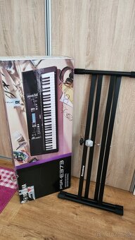 YAMAHA PSR - E373 - 4