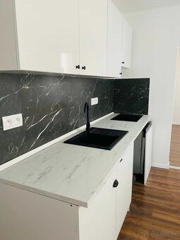 HZ-24 Na prenájom 1 izbový byt v Komárne - 4