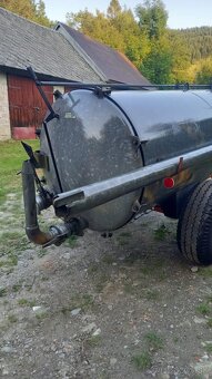 Fekalný voz 4000 l - 4