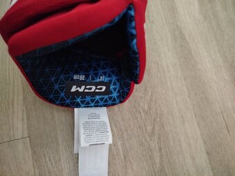 Predám hokejové rukavice CCM - 4