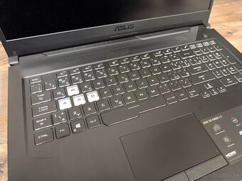 ASUS TUF GAMING F17 - FX706L - 4