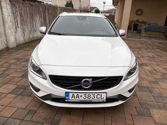 Vovlo V60 R design D4 - 4