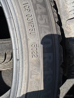 245/40 R19 zimne - 4