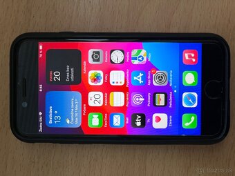 iPhone SE 2022 128GB - 4