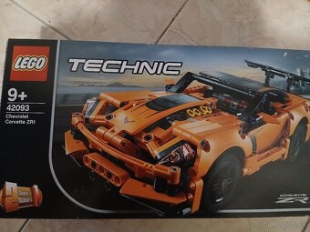 42093 Lego Technic Chevrolet 2 v 1 - 4