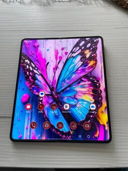Samsung galaxy z fold 5 - 4