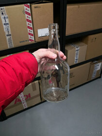 Starožitná sklenená fľaša značená - 4