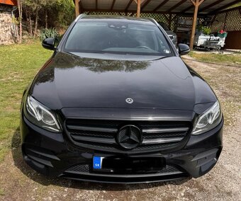 Mercedes E 400d - 4