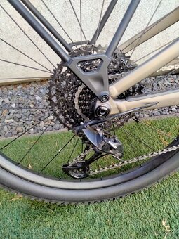 Specialized Turbo Tero X4 vel.L - 4