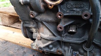 Rozpredam motor 1.9tdi 77kw BLS - 4