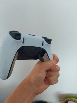 Predám ps5 plus monitor - 4