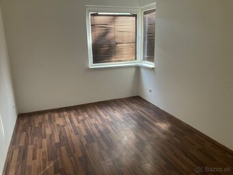 3+1 80m2 vyborna lokalita ul.Mierova Čadca - 4