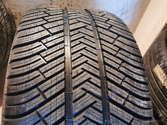 NOVÉ PNEU - 295/35 R19 - zimné pneu Michelin (2 ks) DOT 23 - 4