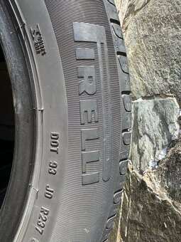 Letné pneumatiky 215/55 R17 Pirelli Cinturato P7 - 4