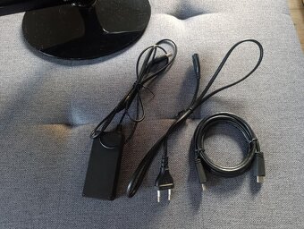 LCD monitor Samsung S24D300H - 24" - 4