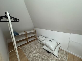 Na prenájom – priestranný 2 izbový byt 120 m² v Šulekove - 4