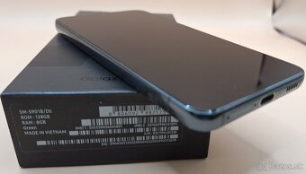 Samsung Galaxy S22 8/128GB - 4