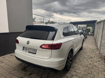 Volkswagen Touareg 3.0 V6 TDI SCR 286k R-Line 4Motion T - 4